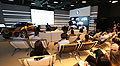 Ueda se reunió con 70 estudiantes de diseño y profesionales