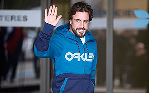Fernando Alonso se va del hospital
